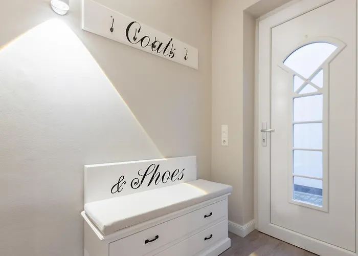 Erdgeschosswohnung In Alt-westerland. Apartman *